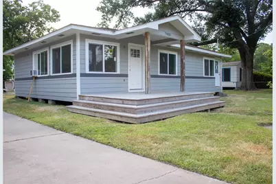 7003 Hoffman Street, Houston, TX 77028 - Photo 1