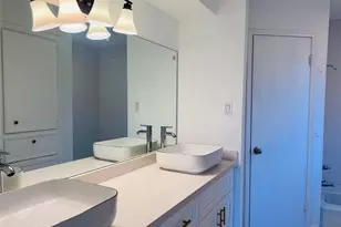 11123 Bandlon Dr, Houston, TX 77072 - Photo 10