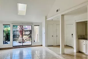 11123 Bandlon Dr, Houston, TX 77072 - Photo 4