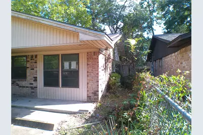 808 Dr Martin Luther King Jr Place N, Conroe, TX 77301 - Photo 6