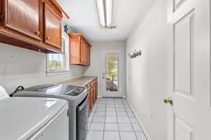 1216 N Walker Rd, Cleveland, TX 77328 - Photo 18