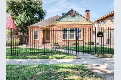 2608 Rosewood Street, Houston, TX 77004 - Photo 2