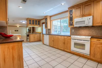 3825 Summer Lane, Huntsville, TX 77340 - Photo 36
