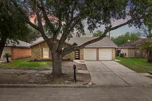 8403 Swan Meadow Ln, Humble, TX 77338 - Photo 2