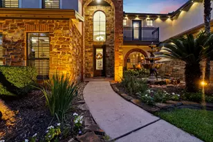 11612 Princess Ann Ct, Montgomery, TX 77316 - Photo 2