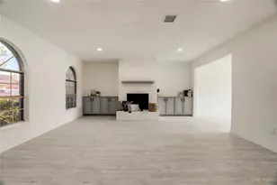 7926 Windy Creek Dr, Houston, TX 77040 - Photo 12