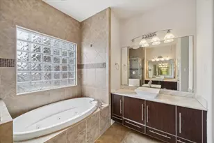 3041 Clinton Dr, Houston, TX 77020 - Photo 20