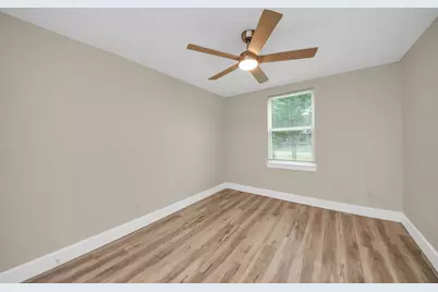 10521 Chesterfield Drive, Houston, TX 77051 - Photo 30