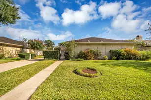 9106 Willow Meadow Dr, Houston, TX 77031 - Photo 1