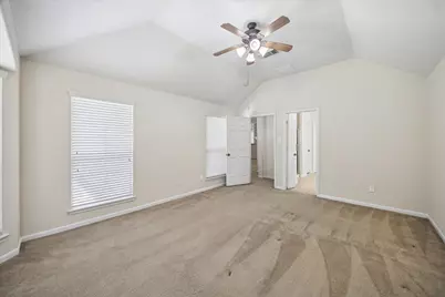 8323 Whisper Point Drive, Houston, TX 77040 - Photo 14
