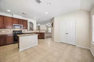 8323 Whisper Point Dr, Houston, TX 77040 - Photo 12