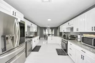 5241 County Rd 819, Brazoria, TX 77422 - Photo 2
