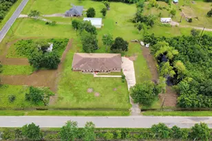 5241 County Rd 819, Brazoria, TX 77422 - Photo 6