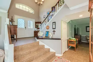 320 N Amherst Dr, West Columbia, TX 77486 - Photo 8