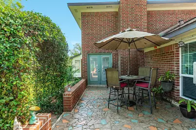 320 N Amherst Drive, West Columbia, TX 77486 - Photo 38