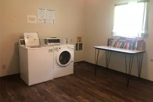 709 W Witt St, Wolfe City, TX 75496 - Photo 2