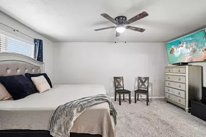 2702 Aquamarine Court, Texas City, TX 77591 - Photo 12