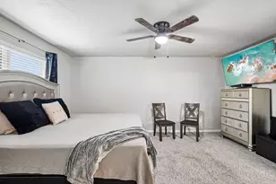 2702 Aquamarine Ct, Texas City, TX 77591 - Photo 12