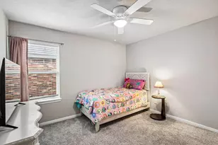 2702 Aquamarine Ct, Texas City, TX 77591 - Photo 18