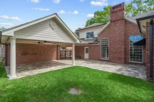 70 Pipers Walk, Sugar Land, TX 77479 - Photo 36