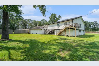 302 Brook Hollow Drive, Conroe, TX 77385 - Photo 26