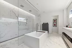 2169 University Blvd, Houston, TX 77030 - Photo 28