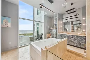 500 Seawall Blvd, Galveston, TX 77550 - Photo 22