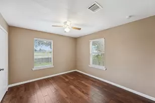 1107 Defender St, Houston, TX 77029 - Photo 12