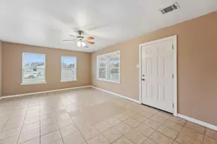 1107 Defender St, Houston, TX 77029 - Photo 6