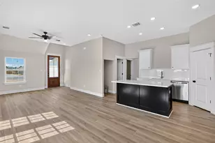 161 Turnrow Cv, Snook, TX 77878 - Photo 8