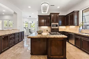 4134 Bellefontaine St, Houston, TX 77025 - Photo 4