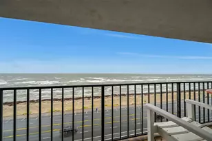 7310 Seawall Blvd, Galveston, TX 77551 - Photo 2
