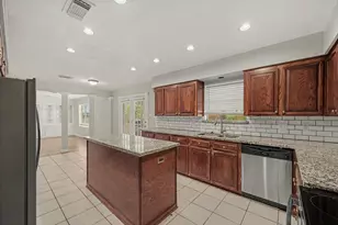 11719 Moorcreek Dr, Houston, TX 77070 - Photo 16