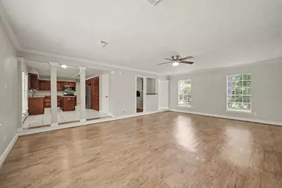 11719 Moorcreek Drive, Houston, TX 77070 - Photo 10