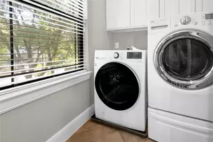825 Fisher St, Houston, TX 77018 - Photo 28