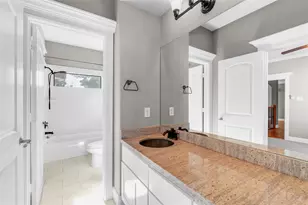 825 Fisher St, Houston, TX 77018 - Photo 26