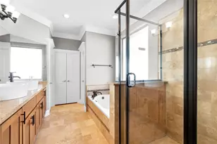 825 Fisher St, Houston, TX 77018 - Photo 20