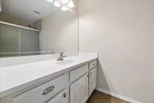 6406 Ferris Dr, Houston, TX 77081 - Photo 18