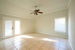 5838 N Magazine Cir, Houston, TX 77084 - Photo 12