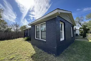 810 E Bowie Ave, Harlingen, TX 78550 - Photo 16