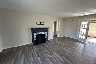 810 E Bowie Ave, Harlingen, TX 78550 - Photo 2