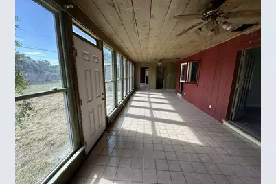 810 E Bowie Avenue, Harlingen, TX 78550 - Photo 4