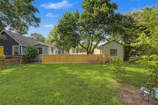 304 Foster St, Tomball, TX 77375 - Photo 32