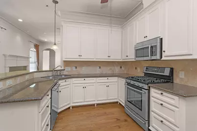 12689 Longmire Way, Conroe, TX 77304 - Photo 16