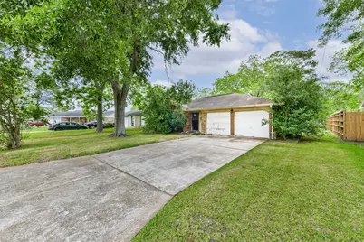 314 N Sparrow Way, Texas City, TX 77591 - Photo 2