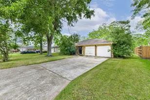 314 N Sparrow Way, Texas City, TX 77591 - Photo 2