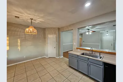 13111 Cherryglade Court, Houston, TX 77044 - Photo 16
