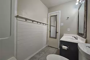 13111 Cherryglade Ct, Houston, TX 77044 - Photo 44
