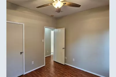 13111 Cherryglade Court, Houston, TX 77044 - Photo 40