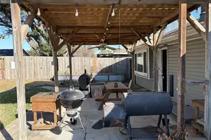 5626 Stone Creek Dr, La Porte, TX 77571 - Photo 4
